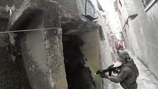 In Gaza, the war of attrition continues between the Israeli army and the Mujahideen of Hamas 3