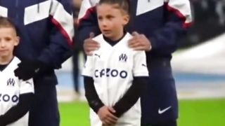 Respect moments in football 3