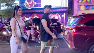4k] Holloween Vietnam! Saigon Hochiminh City Nightlife Street Scenes. So Many Pretty Ladies