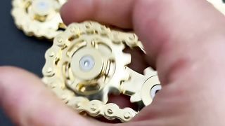 The limited real gold plated chain fidget spinner