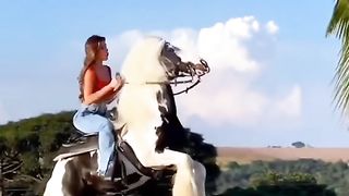 Watch Chinese beautiful girl horse riding Video 2