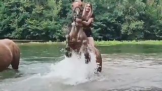 Watch Chinese beautiful girl horse riding Video 23