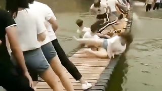 발버둥치며 버틸꼬얌????????????