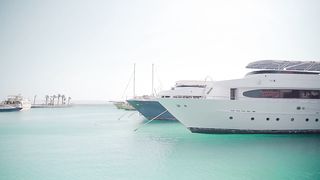 "Oceanic Grandeur: Elevate Your Experience with Our Exclusive Yacht Luxury Soiree!"