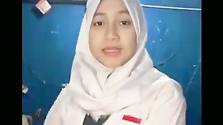 sma cantik goyang tipis2