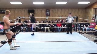 Davienne vs. Channing Thomas - Limitless Wrestling
