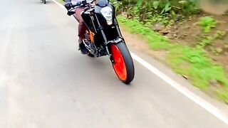 #ktm_duke #biker#bikelover #viral#febspotshort????♥????????