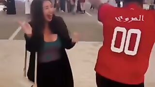 زوبير عيقتي ???? ههههه مسطي