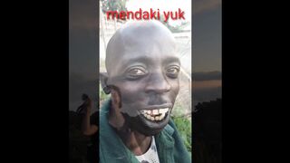 Cewek cantik tangguh