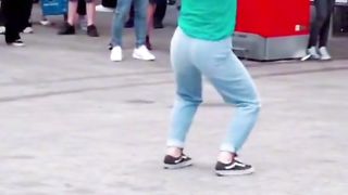 Watch Beautiful American girl tiktok video 10