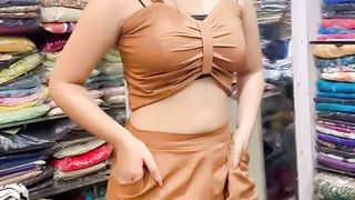 Gull gulla re gull gull la #statusnewsong #whatsappstatus #simranyadav.