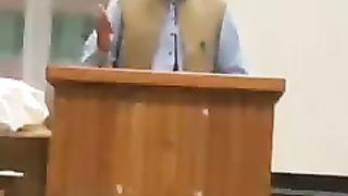 Dr. Fakhar Abbas reciting his poetry فخر عباس