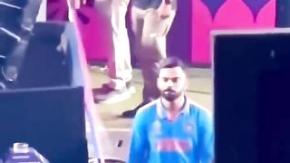 Virat Kohli paid a visit to Anushka Sharma & Received Warm Hug after India's Loss to Australia????❤️