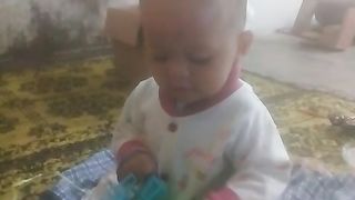 senang melihat anak asik bermain|siagianku