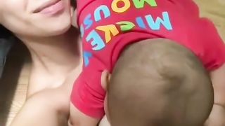 Breastfeeding vlog vol 10