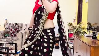Ye song to sbne suna hoga ???? saree link @mjfashionhub9241-m3D9quncuPE-720p-1702316534.