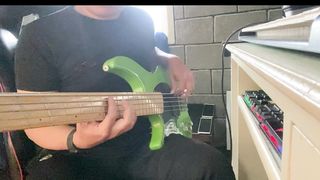 Muse Hysteria Vs Padi SEsuatu Yang indah