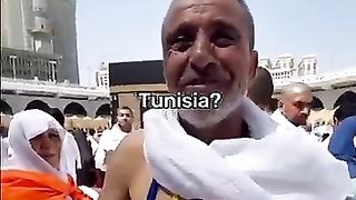 A man from Tunisia came to perform Hajj, he met a Palestinian, he cried a lot when he met him