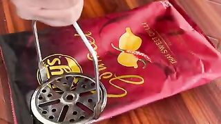Egg lays roll