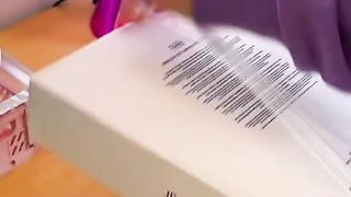 Apple iPad Unboxing.