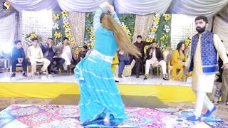 Botal Khul Gai Je, Chahat Baloch, Mujra Dance Performance