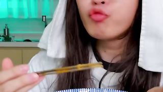When you don't share cheese spaghetti tteokbokki