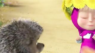 Каждому по веночку ???????????? #Shorts #машаимедведь #ВенокИзОдуванчиков #MashaandtheBear #венок