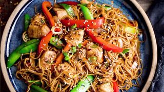 Chicken Lo Mein