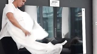 Supersized TV? 98" Samsung Q80C 4K QLEDLargest unboxing I've ever done.