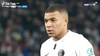 لقطات رائعة في ملاعب كرة القدم