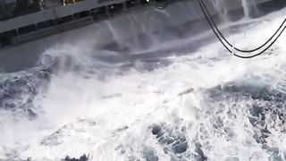 Fueling ship