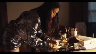 Selena Gomez - Single Soon (Official Music Video) 3