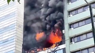 A number of people were injured in an explosion and fire in a government building in Buenos Aires, Argentina.
