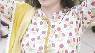 ????Cutie Neelam Muneer khan ???? #shorts #youtubeshorts-EpArm-OD_lo-720p-1702523741.