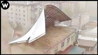 10 Incredible Natural Disasters Caught On Camera | Storm Moments
