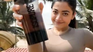 - rashmika mandanna New status#new #newstatus #trending #rashmikamandanna #vijaythalapathy #varisu-Pv1LPR_1yZM-480p-