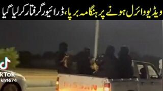 خواتین کی ویڈیو وائرل ہونے کے بعد ہنگامہ برپا ڈرائیور گرفتار  #saudiarabia