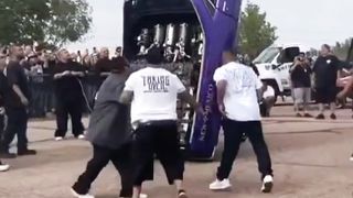 Low riders crack