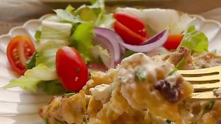 Filled Potatos with Creamy Chicken