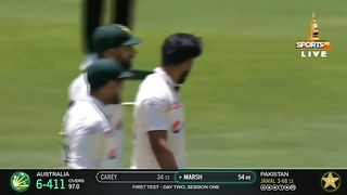1st wicket of the day Amir Jamal take a wicket