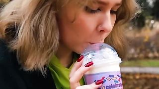 Никогда не пейте Гримас Шейк - Never drink Grimace Shake