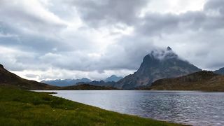 "Mountain Majesty: A Cinematic Journey into Nature's Beauty"