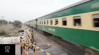 Pakistani Train 8 2 1 9
