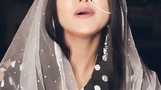 koi kahaani ????#trendingonshorts #trendingonshorts #love #old #expression #shorts.