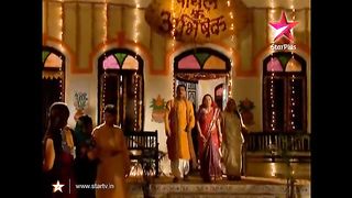 Iss Pyaar Ko Kya Naam Doon - Episode 2 Part 2