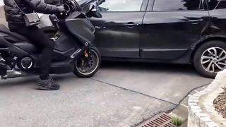 Police moving like some gangsters....