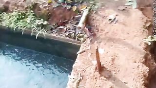 Kolam tanah tidak harus besar, seperti ini juga bisa