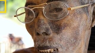 Here we lived many years with corpses. This is us Toraja tribe from Indonesia with a typical Toraja manene ritual