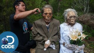 4 death rituals of the Toraja tribe of Indonesia, which are not buried but preserved