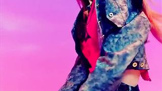 BLACKPINK - '붐바야 (BOOMBAYAH)